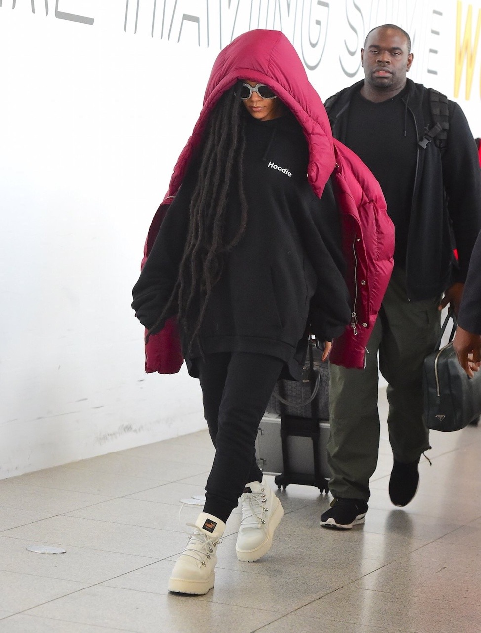 rihanna-infinity:  October 3: Rihanna out in NYC