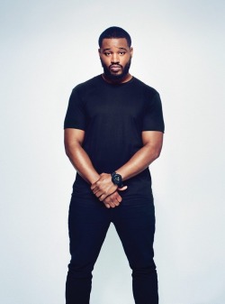 yassbishimvintage: Let’s take a moment to appreciate Ryan Coogler for bringing our favorite superhero to life (side note, look at how fine he his is tho)