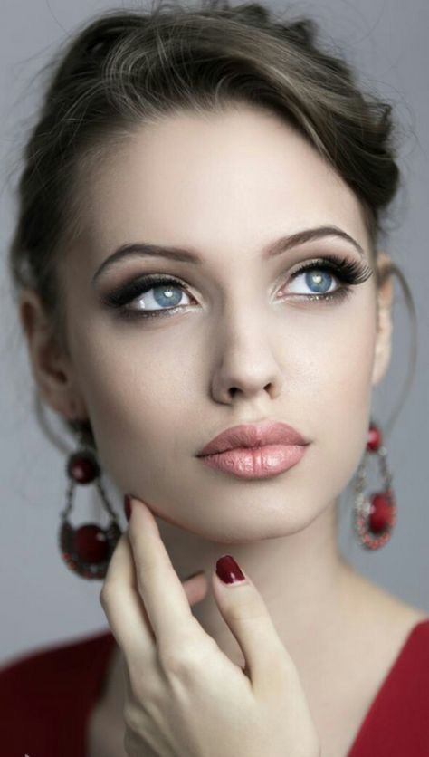 cohlet:  Isabel (6 Photo)