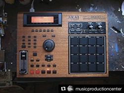 cremacaffe:  #Repost @musicproductioncenter ・・・ @ProducerGear and @cremacaffeshop will be releasing some sweet keychains of the legendary #mpc2000xl very soon.. stay tuned and shoot them a follow ☺️❤️