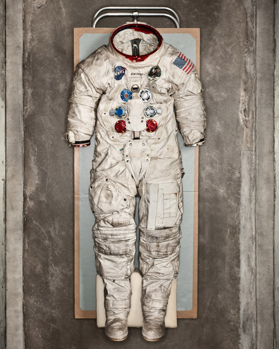 audiovision:  NASA gave Dan Winters premiere access to its space program because
