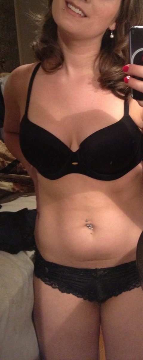 cougarfever:  desperatemilfs:  Meet horny MILFs just like her on MySecretProfile.com!