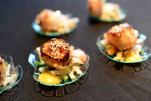 Alaska (Weathervane) scallops cooked up at the Monterey Bay Aquarium. Recipes here.