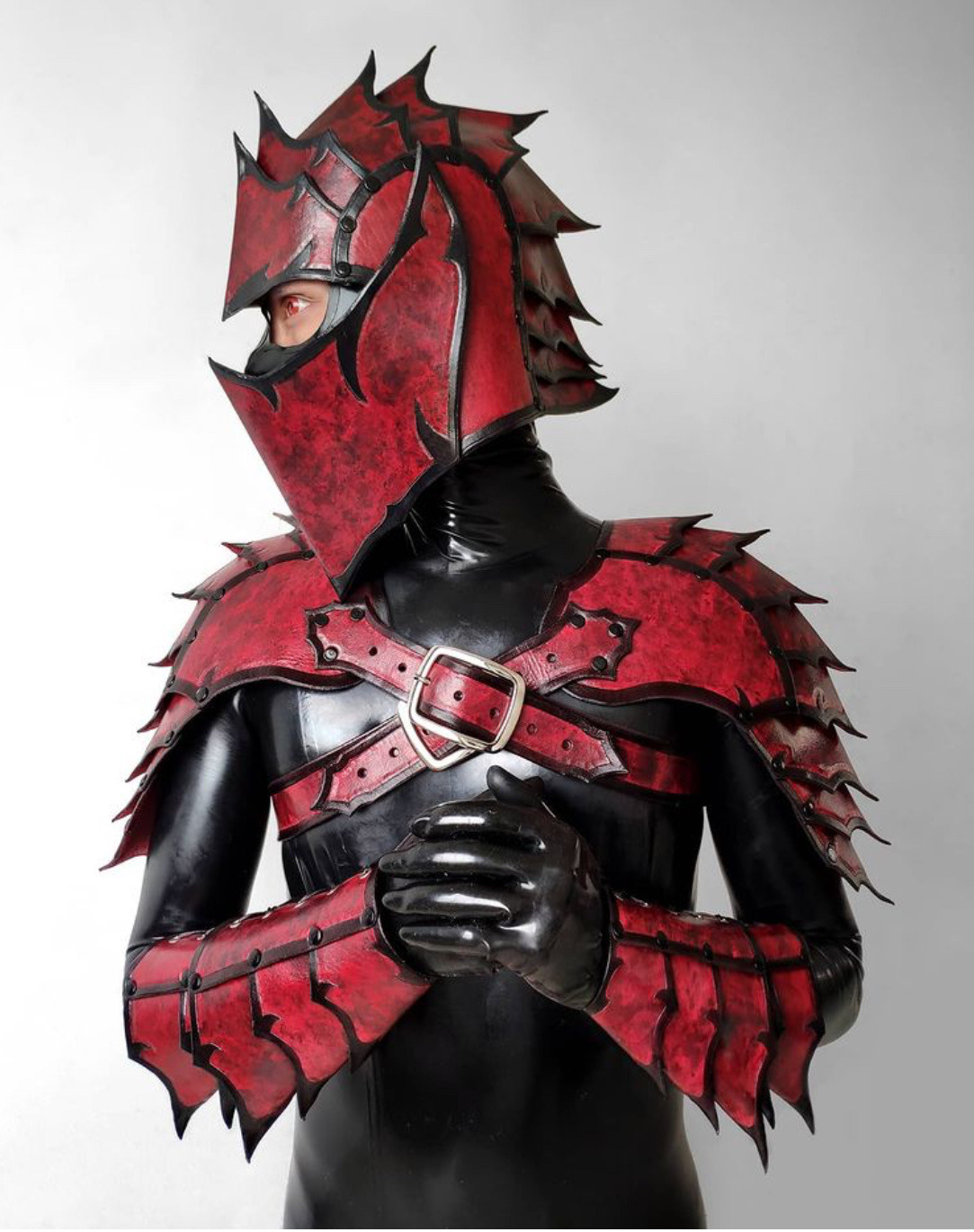 alanspazzaliartist-deactivated2:Are you into the rubber stuff?Rubberday is a fashion