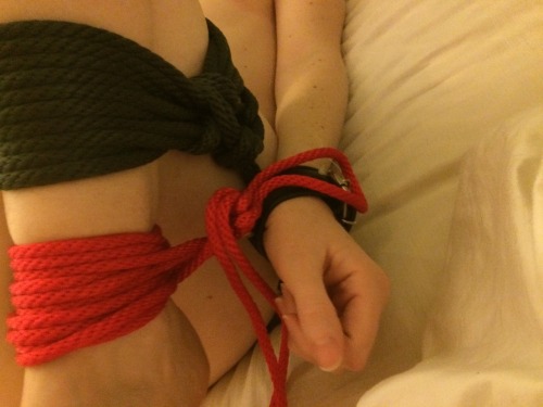 thingstocomethings: My first real attempt at rope work, with the beautiful happierwhenimnude.