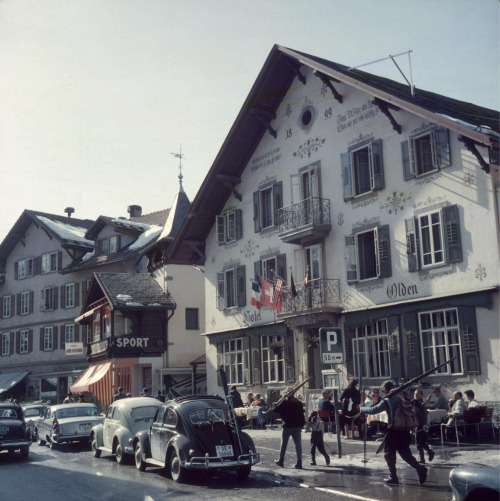 Hotel Olden in Gstaad, Switzerland, 1961.Photo by Slim Aarons.