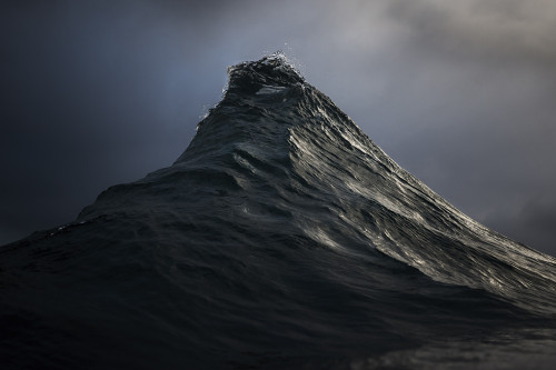 kilabytes:Stunning Sea PhotographySeascapes, a series of photos by photographer Ray Collins aim to c