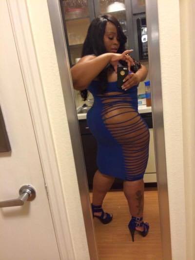 goldieloc:  fletchertrowan:  DressKiller  Thigh to hip game on kill