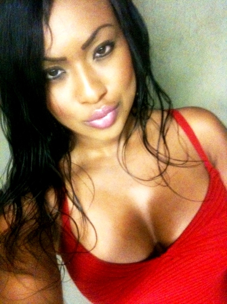 ebony-posts:  ebony-beauties:badbroads: http://badbroads.tumblr.com/TJs Bad Broads: