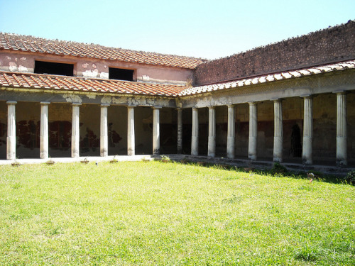 myhistoryblog: “Peristilium” (portico) and garden (Claudio-Neronian period) -The Poppaea