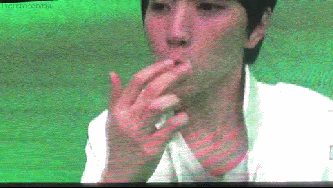 proudtobebana:  Sandeul’s Sexy 1-1Aegyo at BABA Concert 