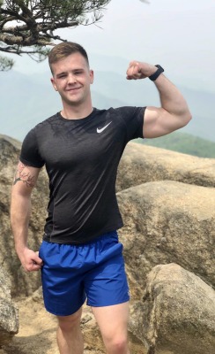 real-and-raw-militaryguys: