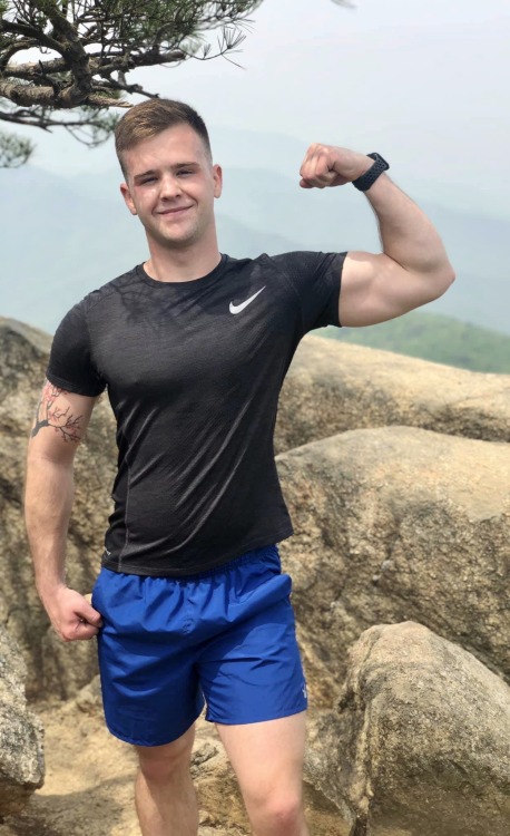 real-and-raw-militaryguys: