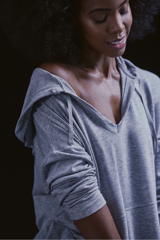 oleathe: thegodivagoddesskelendria:         Kelly Rowland x Fabletics   HOLEEE FUUUUUU   I was not aware…