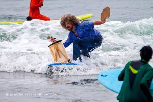 digg: Annual surf/costume contest in Santa Monica, CA holy shit bob ross was so much radder than we 