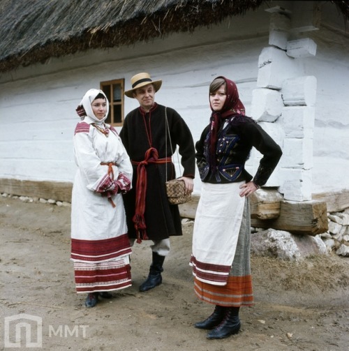 polishcostumes:Włodawa, eastern Poland.Photography by Stanisław Gadomski, 1970s, from the digitalize