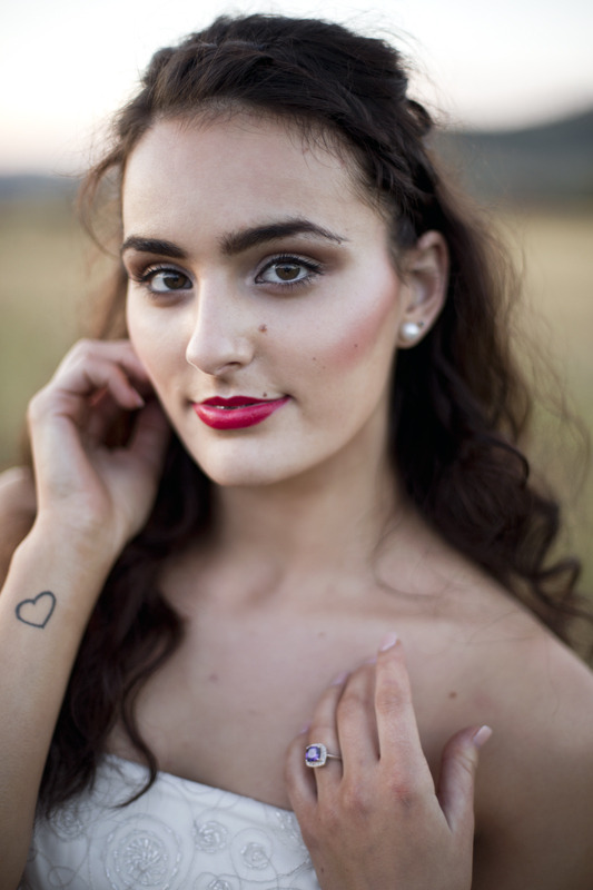 I will be posting just a few more from this amazing bridal photo shoot I was a part of, everyone was so lovely to work with and I hope to shoot with them all again.
Make-up artist: Nikita Lauren Makeup
Model: Rachel March
Stylist: The Ivory Veil