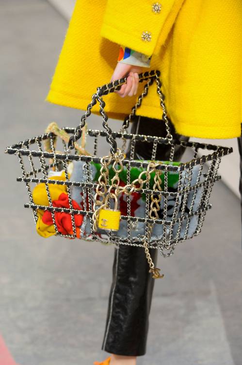  Chanel Fall 2014 ShowSupermarket Grocery Basket Chain Tote Minaudière, Silver hardware,Classic in