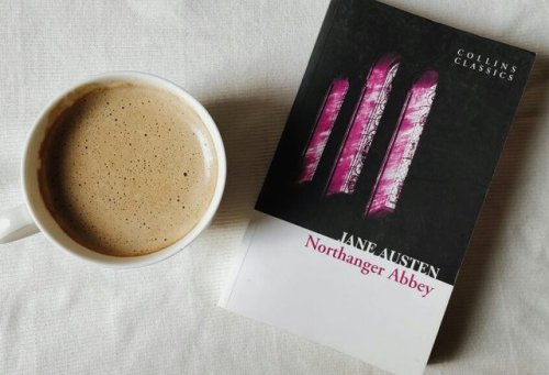 deadpoetsmusings: February read for @colourmeread challenge.  (Mr. Tilney is such a gentleman.)