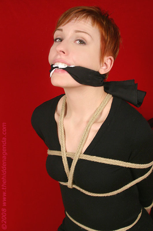 bondagehedgehog:  Carly adult photos