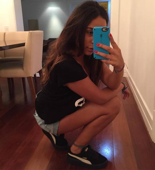http://streetgrl.tumblr.com/post/154738507822