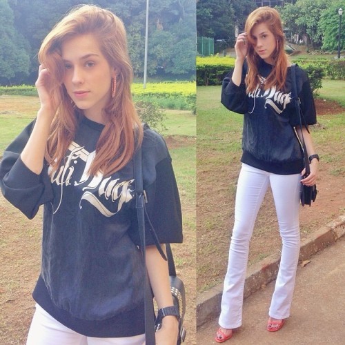 luaftsophia:  😉😘 * já conferiram o look completo no nosso blog?! - @sophiaabrahao 