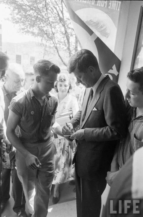 Kennedy in West Virginia Week - Day 3(Hank Walker. 1960)