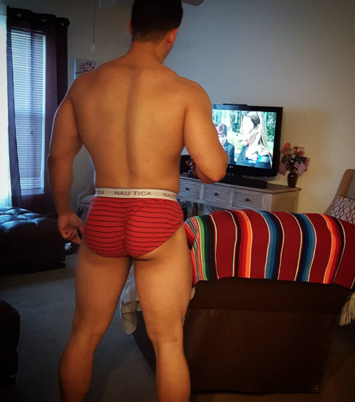 manrumpsxxx:  Follow Me For The Sexiest Rumps On Tumblr 