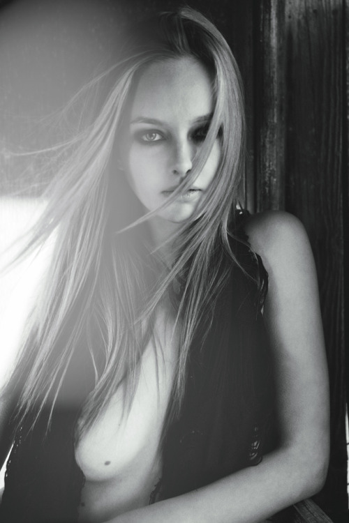 lotusjosephine: I follow dark rivers.. by lotus josephine