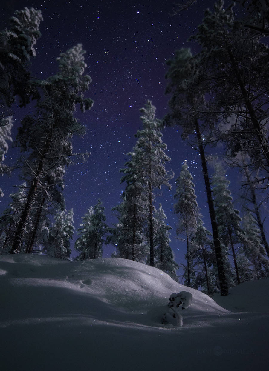 laatteenightthoughts:  archatlas:  Night Sky Joni Niemelä   Breathtaking 😍