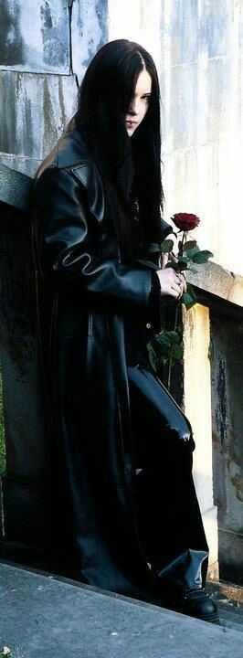 Romantic Goth Dew