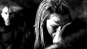 daeneryskairipa:“I loved her, mom.”