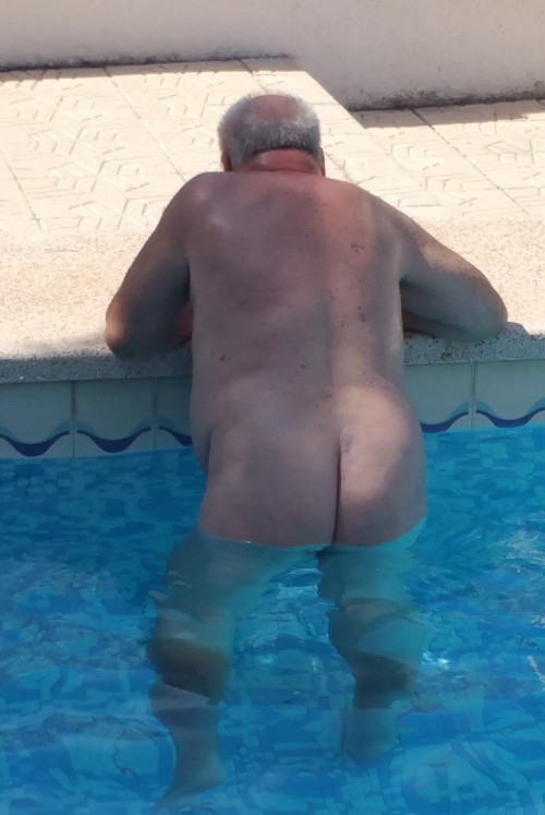 iloveyougrandpa: andrewberlin72: my sexy partner playing in the pool in spain! I want to eat that as