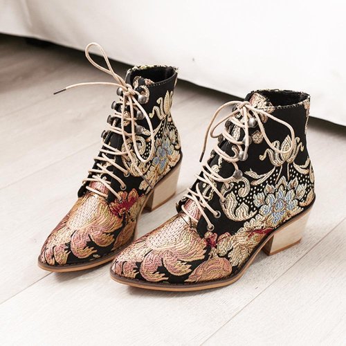 chowchochic:Women Pointed Toe Embroidered Lace Up Block Heel Short BootsCheck out HERE20% OFF coupon