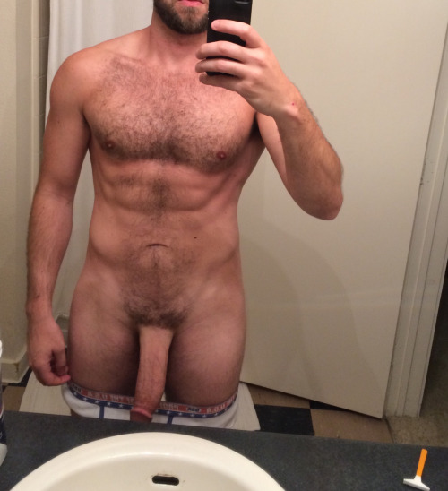 realgayboysfan:  http://realgayboysfan.tumblr.com/   What a HUNK! He could own me anytime