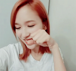 unayeon:  cutie pie 