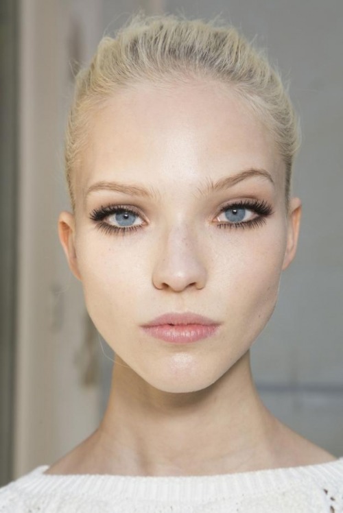 spunkh: modelmeth: Sasha Luss ☼Models and a pretty vibe☼