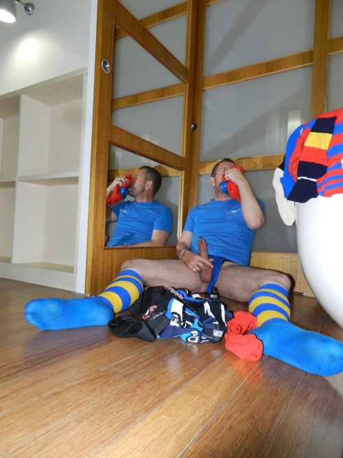 rugbyjockstrap:  sexy fucker