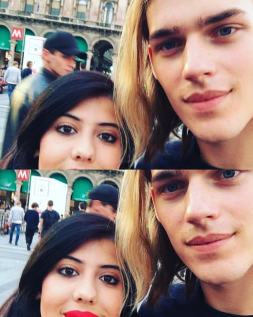 So Happy To See You After So Long #love #pic #model #mfw #milan #duomo #italy #pizza #amore #selfie (presso