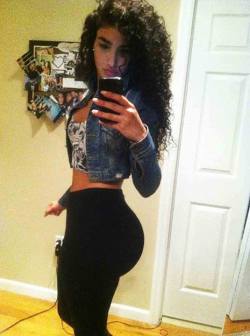 assondeck:  Nothing better than beautiful female with a fat (A.O.D) #A$$OnDeck !