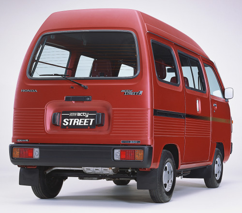Honda Acty Street L & 4WD, 1982. The Street Was The Passenger Version Of Honda's Cab-over Kei Van. "Acty"