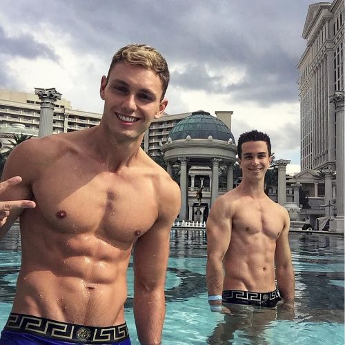 Follow younger4oldermen.tumblr.com for more younger/older hot guys (inc. myself+partner) Feel free t