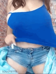 littlecutiecow: solotettetette:      SOLO TETTE 🛎🛎    😍😍😍 