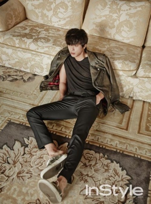 http://gaykoreandude.tumblr.com/post/110211206658