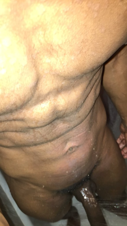 daddybackwood: Follow all of my accounts to make sure you don’t miss any of my content! Snapchat || Onlyfans || Tumblr || Pornhub 