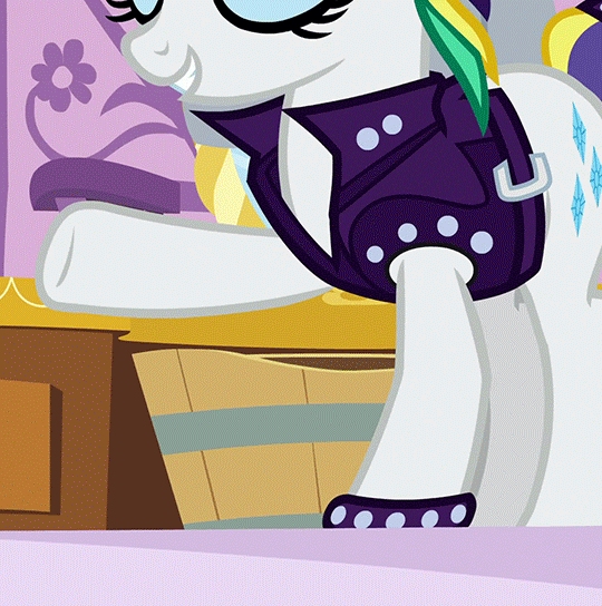 imiya:  What doesn’t shine from the outside in… Um, Rarity? What are you doing?