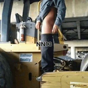 saggerboxxx:  Who doesn’t love a good construction site?