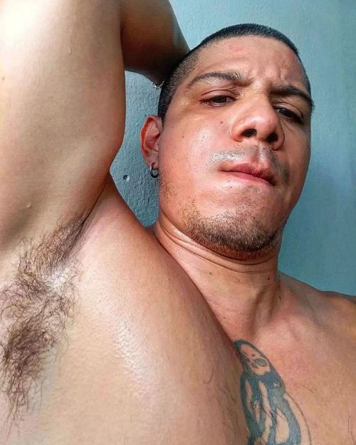 https://64.media.tumblr.com/f3f32cb970d1076aa8140bb7e5252936/81c1d4e6670f8d13-4e/s500x750/c1aa3a3655984d55f4a81d9d36ba77b11b886def.jpg