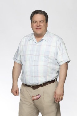 Whoa, check out the hot dong on Jeff Garlin!