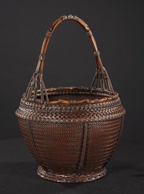 mia-japanese-korean: Woven banana leaf yūdon-style flower basket, Tanabe Chikuunsai, early 20th cent